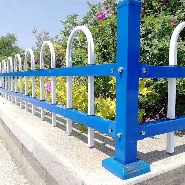 哈尔滨组装式锌钢草坪护栏